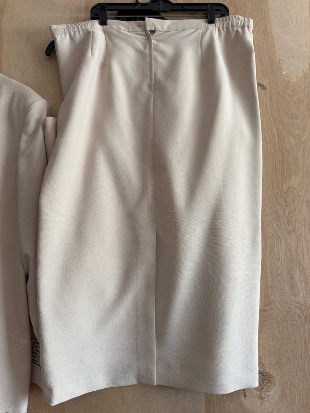 Donna Vinci 3-Pc Skirt Suit Ivory Embroidered Longline Jacket First Lady Sz 20 - Picture 13 of 16